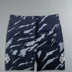 COPY - Wolf shorts
